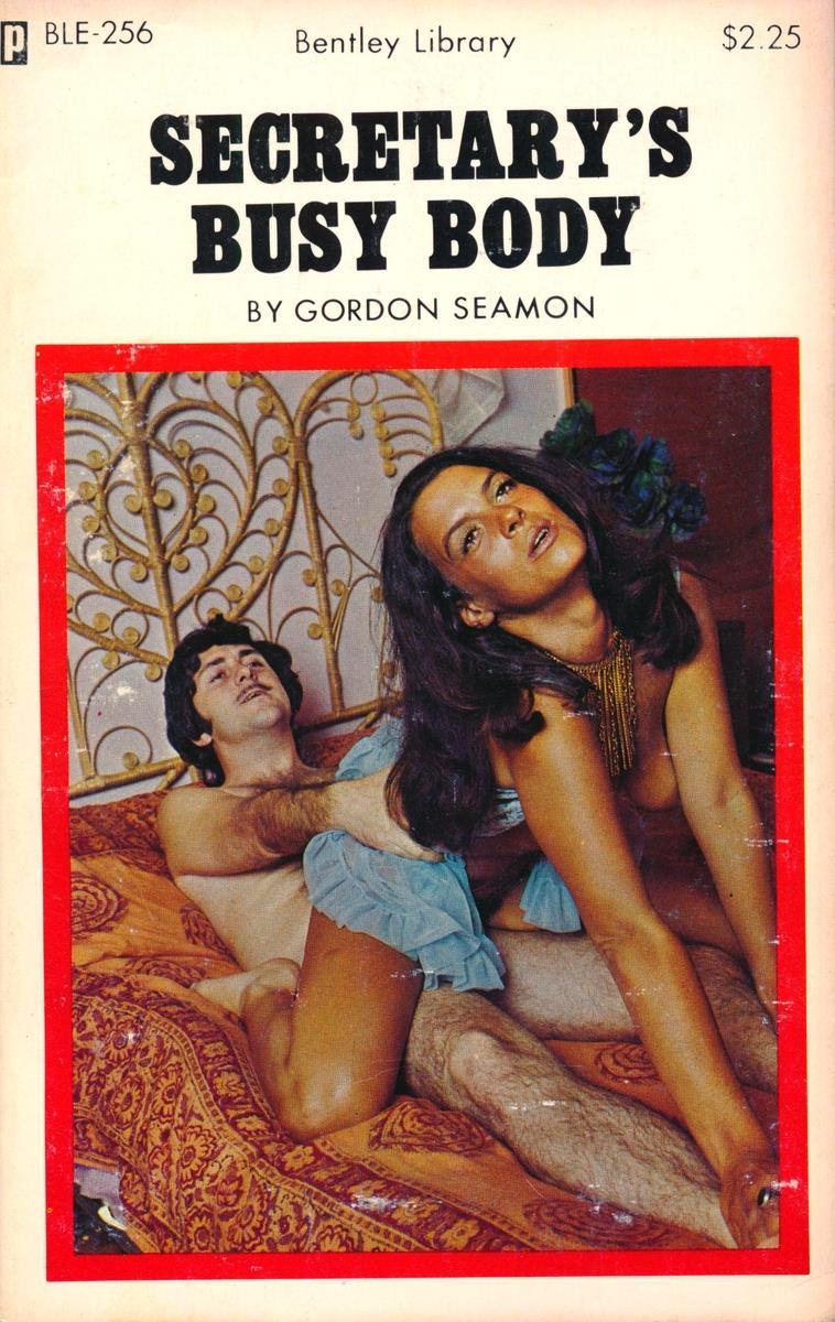 Secretary's Busy Body by Gordon Seamon - Ebook