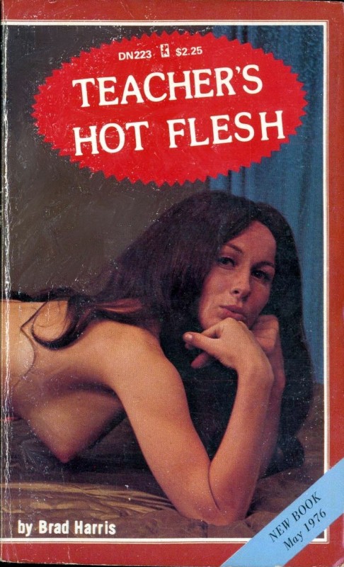 Teacher's Hot Flesh by Brad Harris - Ebook 