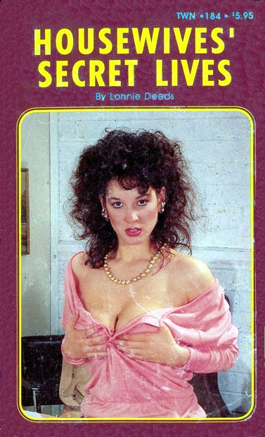 Housewives Secret Lives by Lonnie Deeds - Ebook