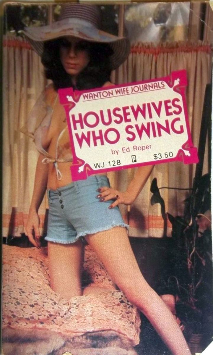 Housewives Who Swing by Ed Roper - Ebook